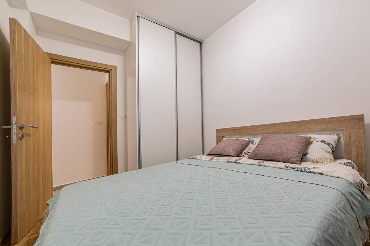 Apartman Miss T Podgoriçe Dış mekan fotoğraf